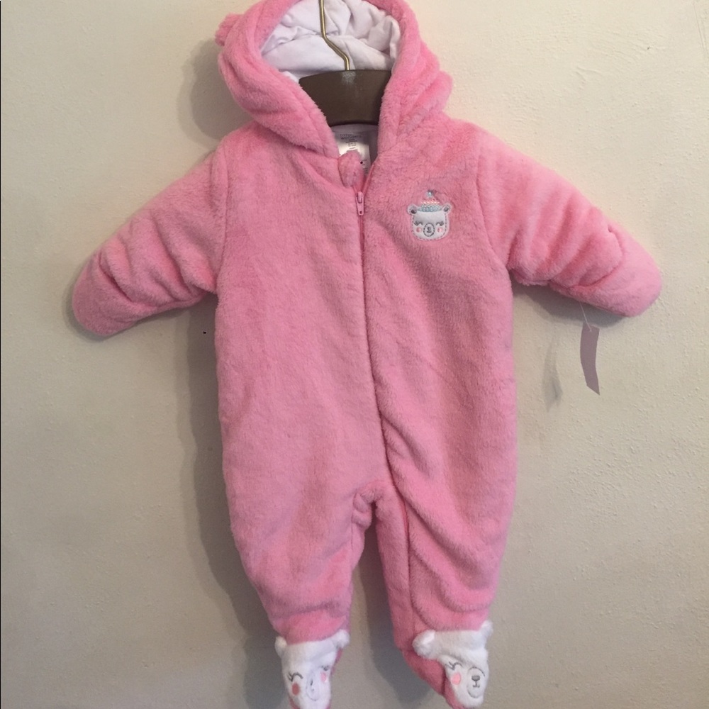 New with tags winter snowsuit for baby